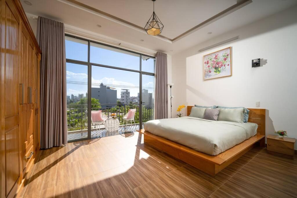 Freepickup 5minwalk To Beach, 4 Ensuite King Brs Da Nang