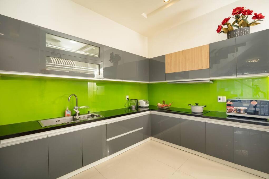 Freepickup 5minwalk To Beach, 4 Ensuite King Brs Holiday home