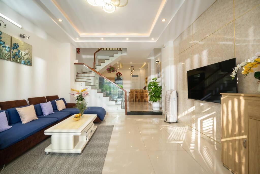Freepickup 5minwalk To Beach, 4 Ensuite King Brs Holiday home Da Nang