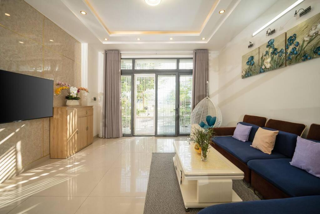 Holiday home Freepickup 5minwalk To Beach, 4 Ensuite King Brs Da Nang